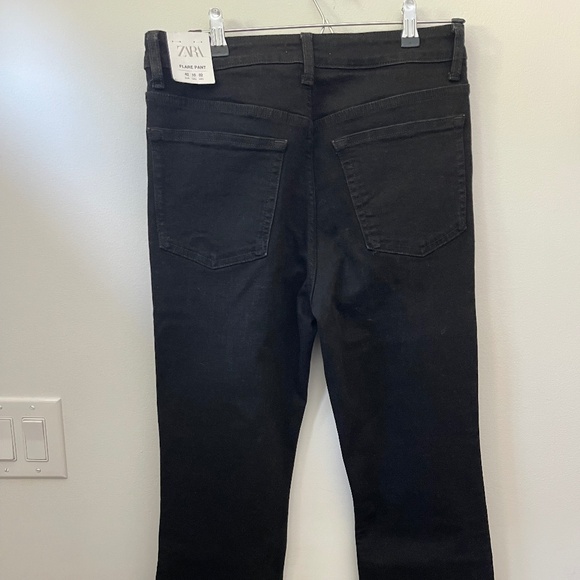NEW Zara Black Flared Jeans - Picture 2 of 3